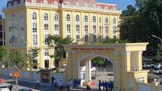 Quảng Ninh dự kiến thí điểm tổ chức xe đưa đón học sinh từ năm học tới