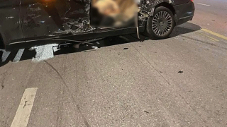 Quảng Ninh: Camera ghi lại cảnh va chạm kinh hoàng giữa xe khách và xe Maybach S600