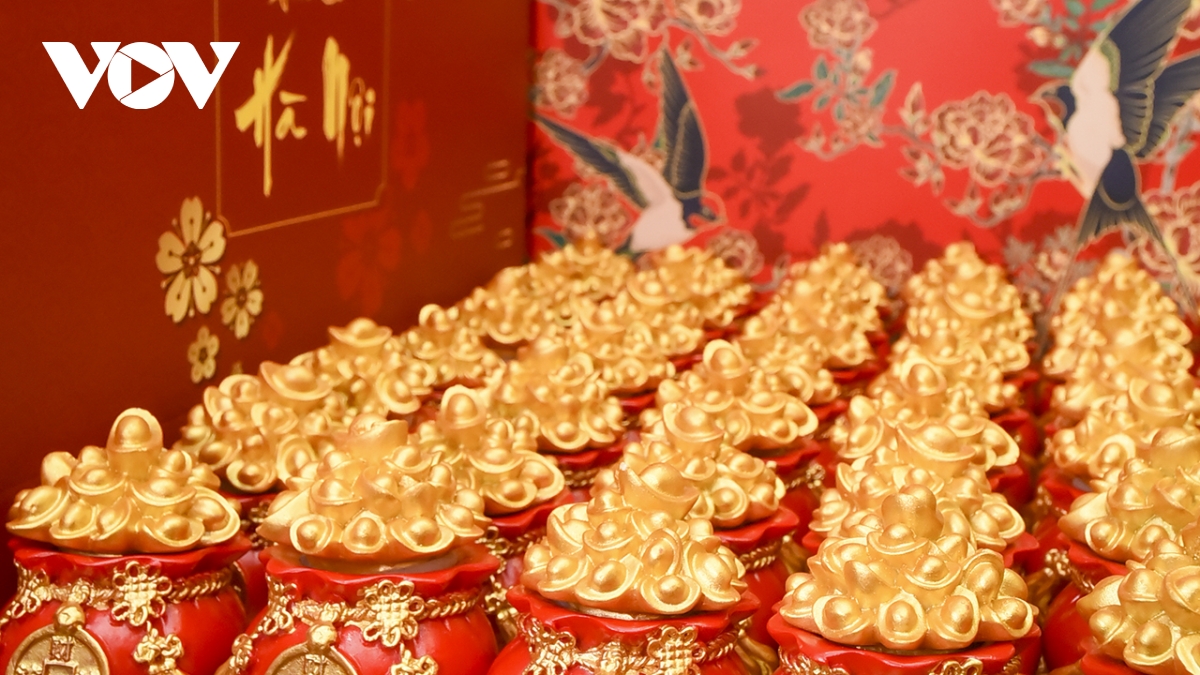 gia vang sjc chenh ky luc gan 30 trieu luong, nha dau tu trang tay vi lo nang hinh anh 1